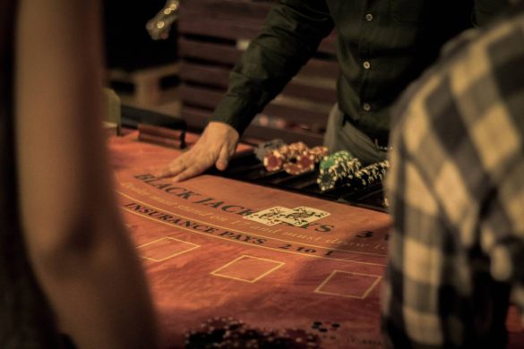 The Secret Language of Poker Tells in Online Games